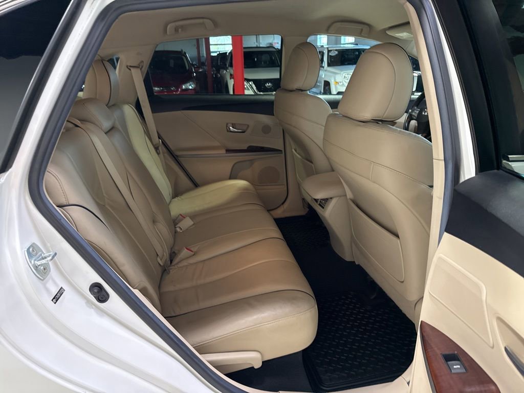 Used 2012 Toyota Venza XLE AWD/4WD image 36