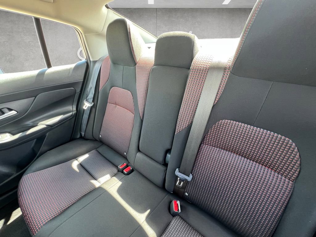 New 2026 Nissan Sentra SR FWD image 23