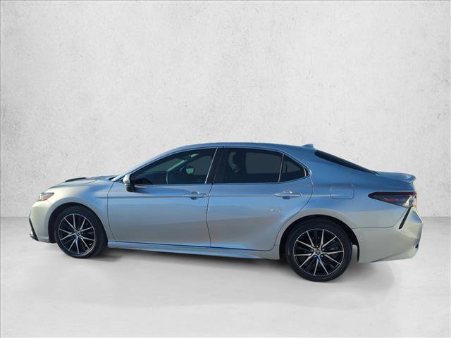 Used 2024 Toyota Camry SE FWD image 5