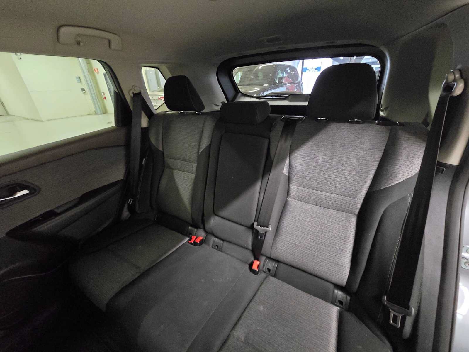Used 2023 Nissan Rogue SV FWD image 17