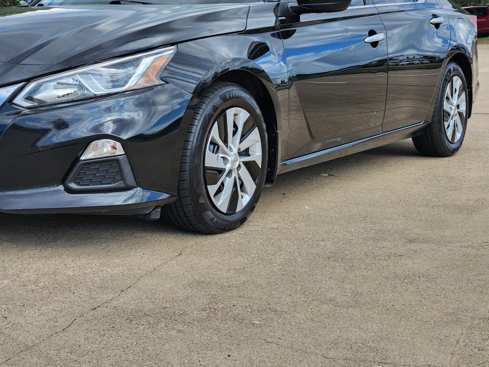 Used 2021 Nissan Altima 2.5 S FWD image 12