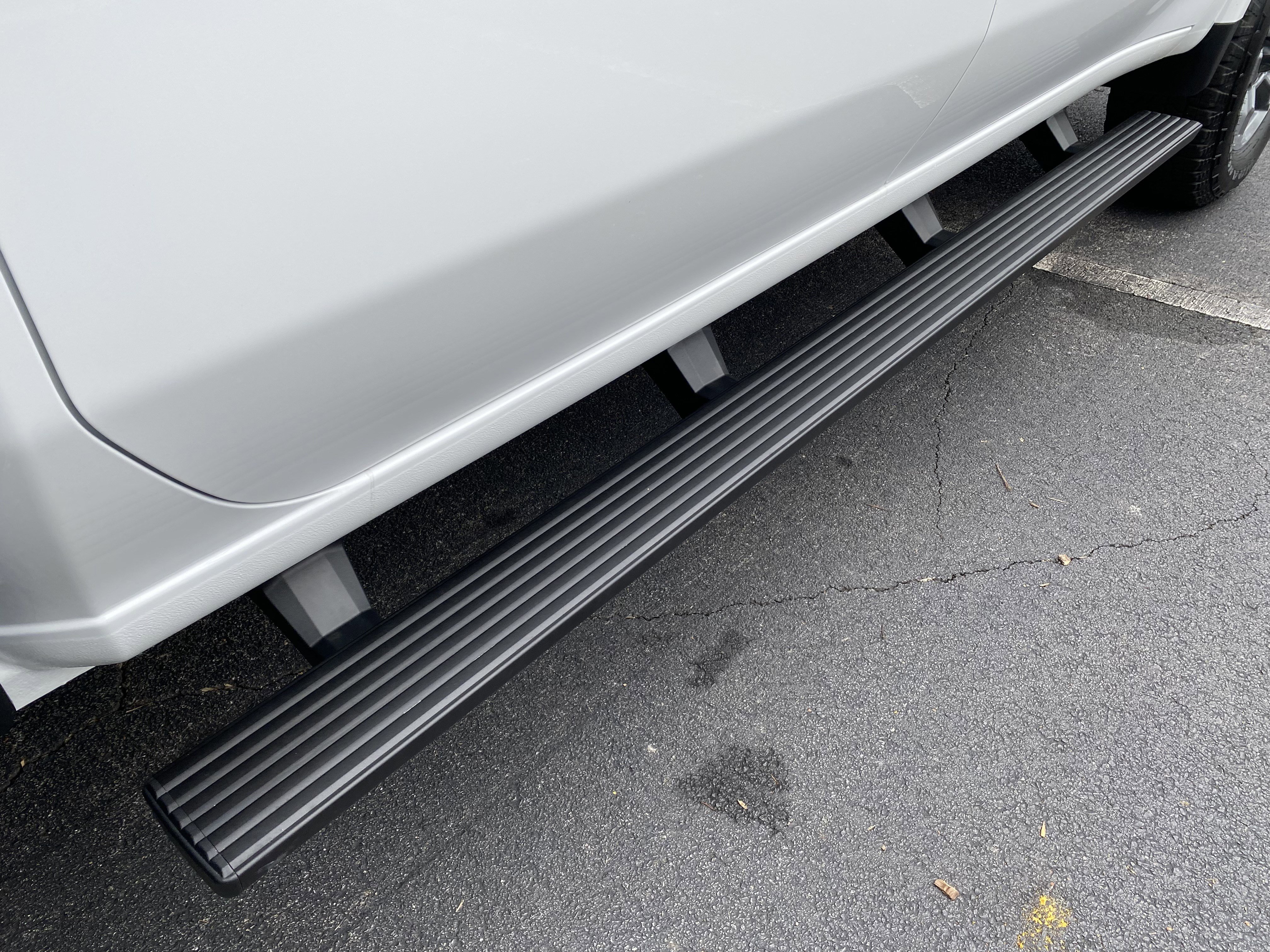 Used 2025 GMC Sierra 2500 SLT image 44