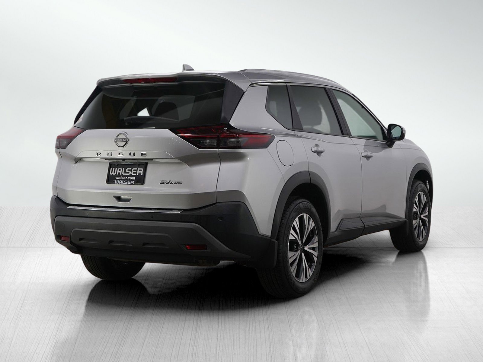 Used 2023 Nissan Rogue SV w/ SV Premium Package image 5