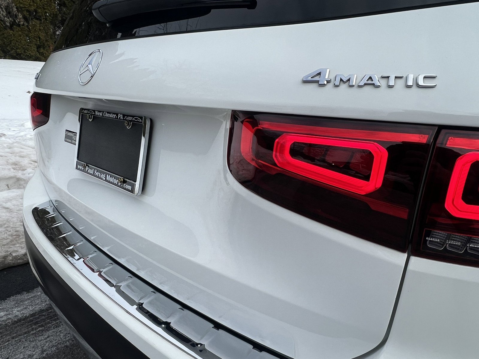 Used 2022 Mercedes-Benz GLB 250 4MATIC image 48