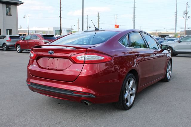Used 2015 Ford Fusion SE FWD image 42