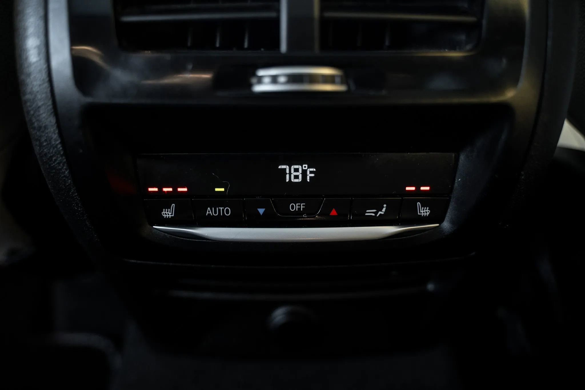 Used 2018 BMW X3 M40i image 9