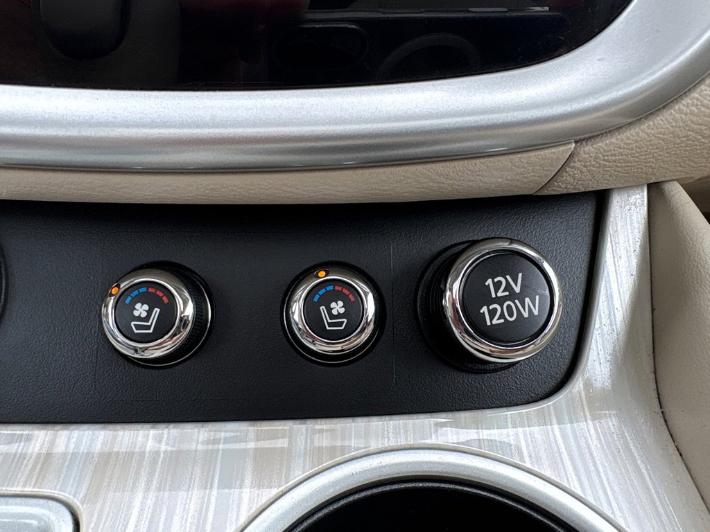 Used 2015 Nissan Murano Platinum w/ Platinum Technology Package image 19