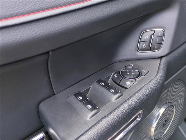 Used 2023 Ford Expedition Limited RWD image 11