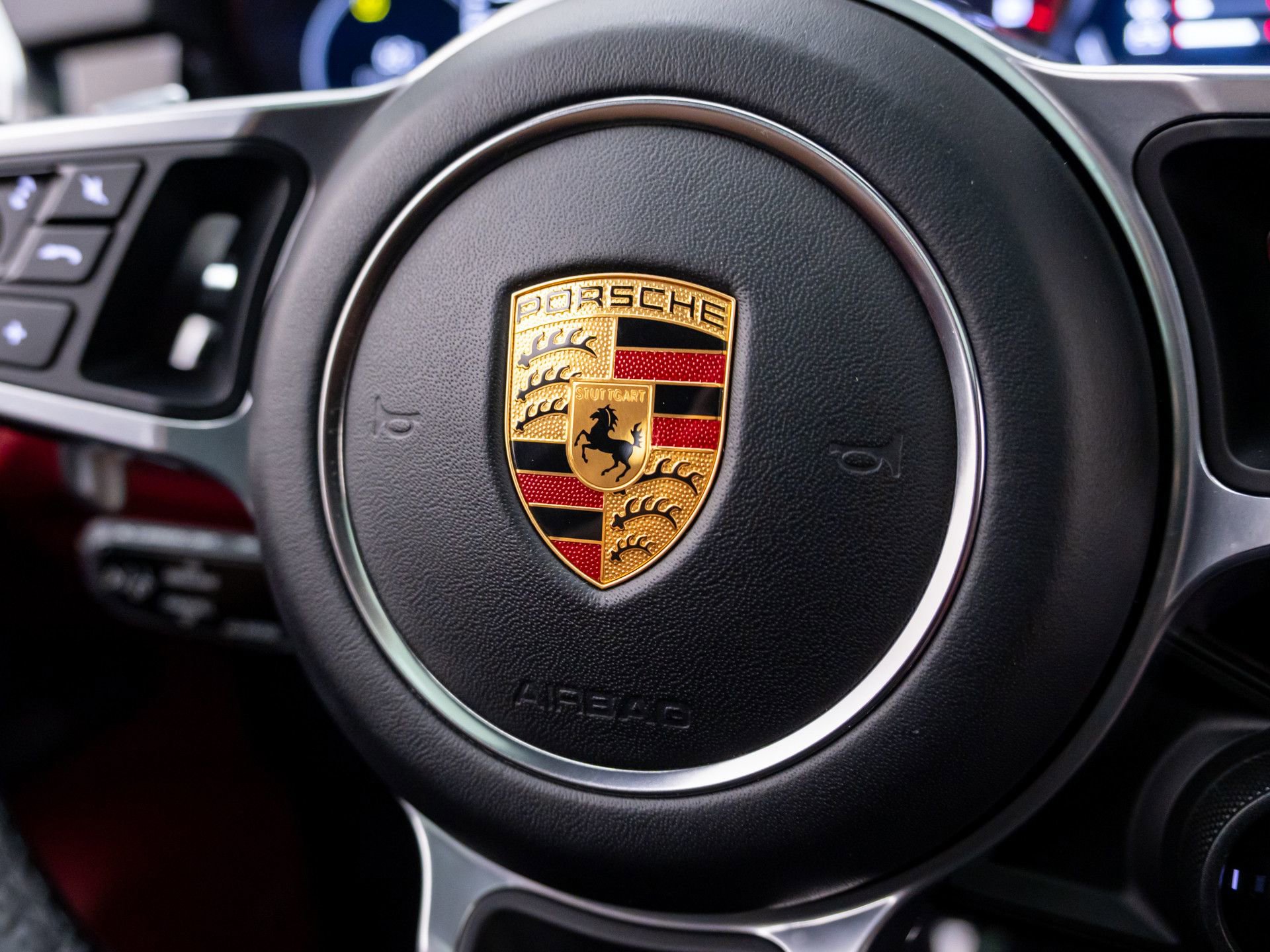 Used 2022 Porsche Cayenne Coupe AWD/4WD image 23