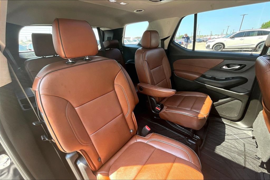 Used 2019 Chevrolet Traverse High Country w/ LPO, Floor Liner Package AWD/4WD image 37