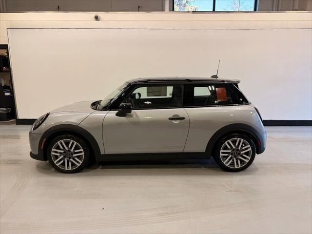 Used 2026 MINI Cooper S image 2