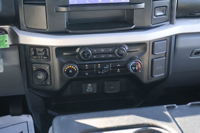 Used 2024 Ford F250 XLT image 14