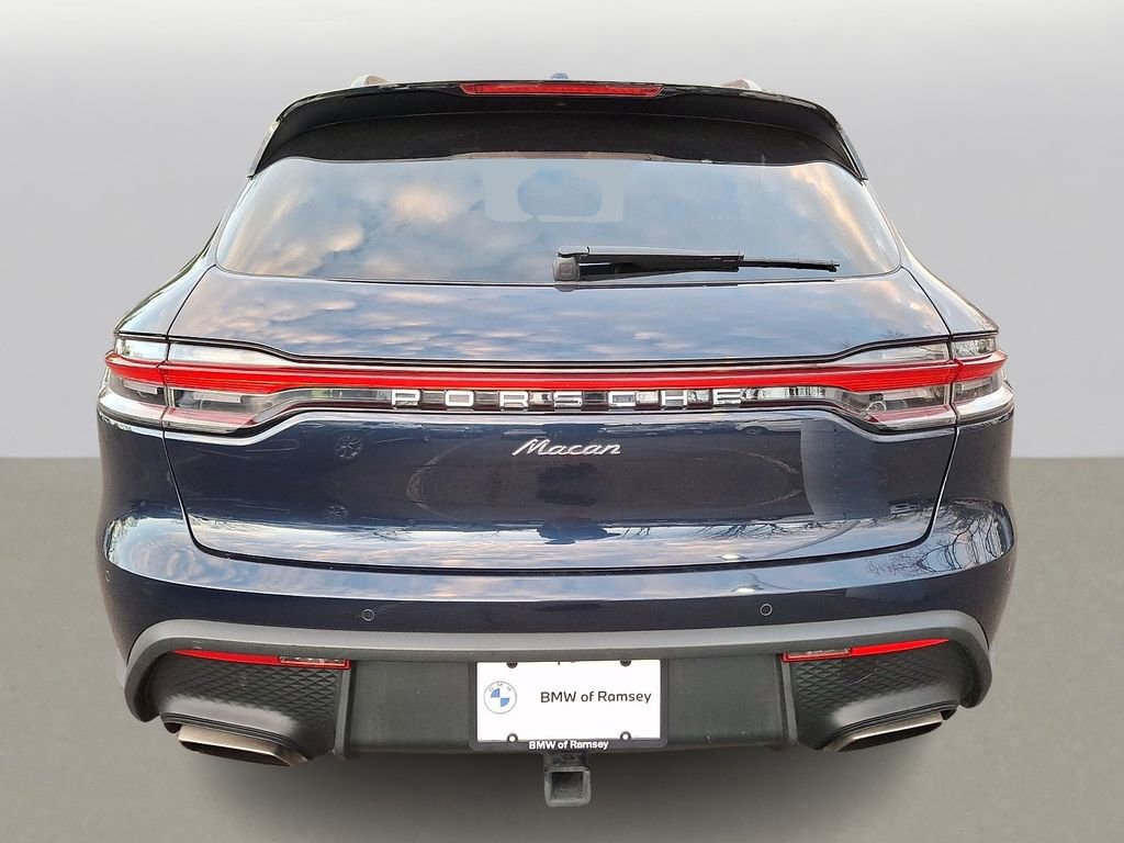 Used 2022 Porsche Macan w/ Premium Package Plus image 5