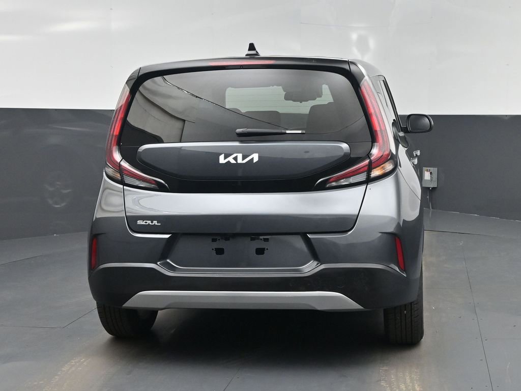 Used 2024 Kia Soul S image 11