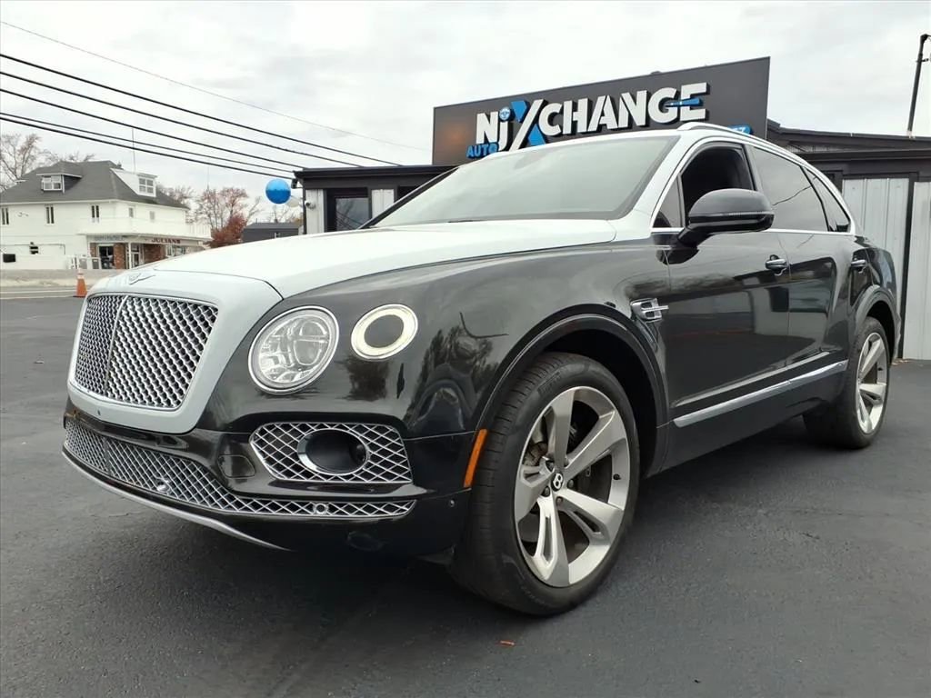 Used 2018 Bentley Bentayga AWD/4WD image 8