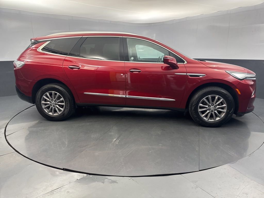 Used 2024 Buick Enclave Premium image 6