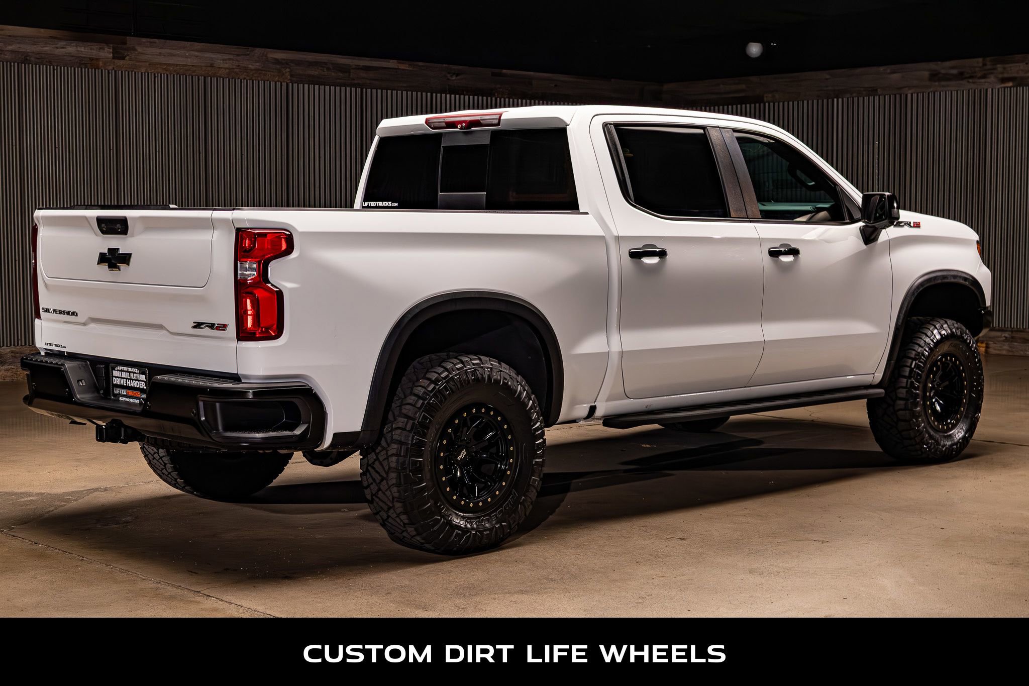 Used 2022 Chevrolet Silverado 1500 ZR2 w/ Technology Package image 9