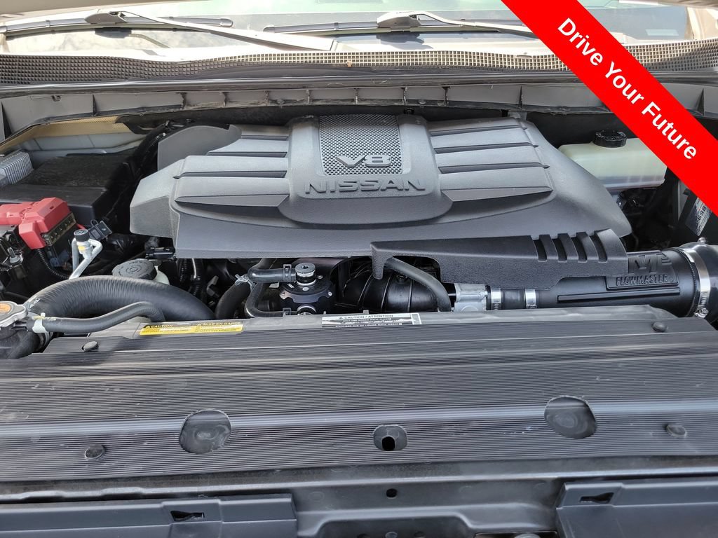 Used 2021 Nissan Titan PRO-4X w/ Pro-4x Convenience Package AWD/4WD image 33