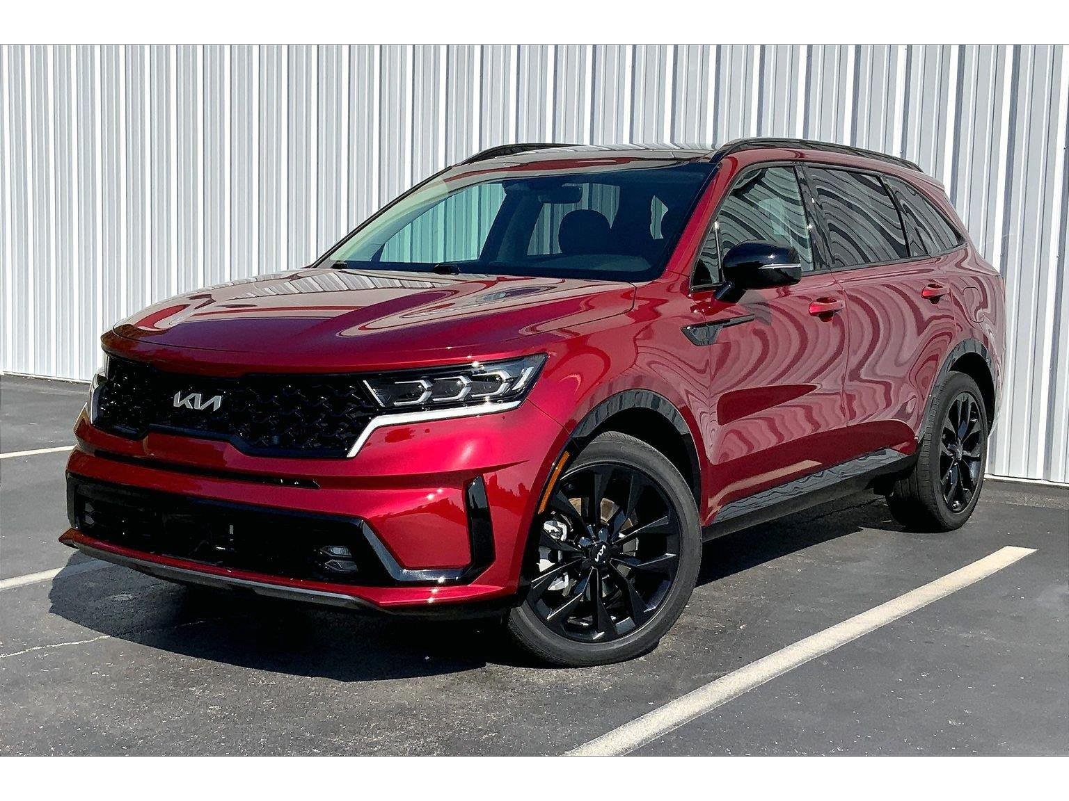 Used 2023 Kia Sorento SX