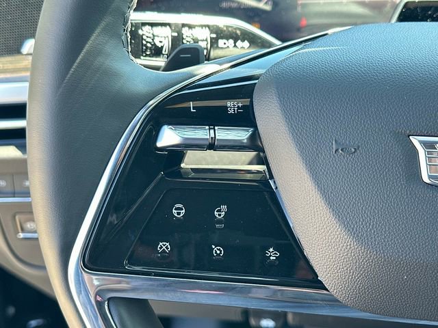 Used 2026 Cadillac Escalade ESV 4WD image 7