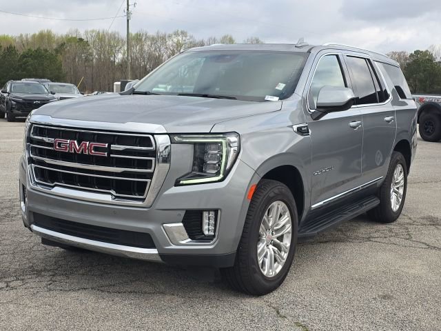 Used 2023 GMC Yukon SLT image 1