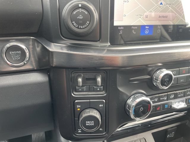 New 2026 Ford F250 Lariat w/ Black Appearance Package AWD/4WD image 28