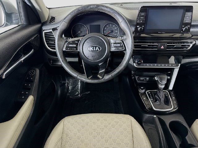 Used 2021 Kia Seltos EX AWD/4WD image 16