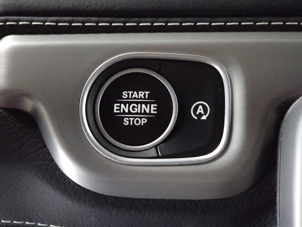 Used 2025 Mercedes-Benz G 550 w/ Manufactur Interior Package image 17