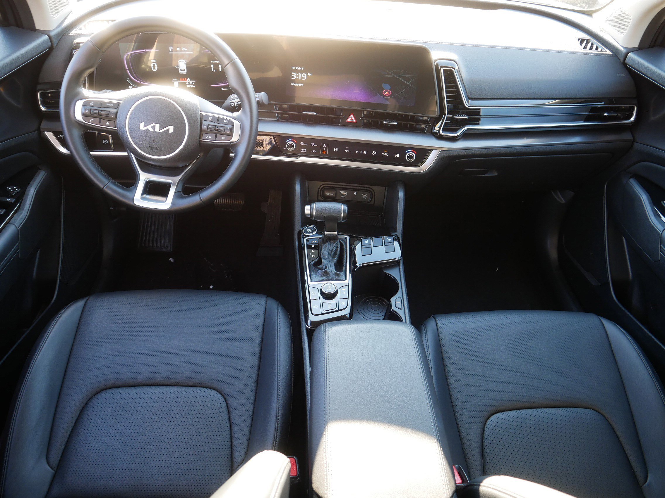 Certified 2024 Kia Sportage EX image 10