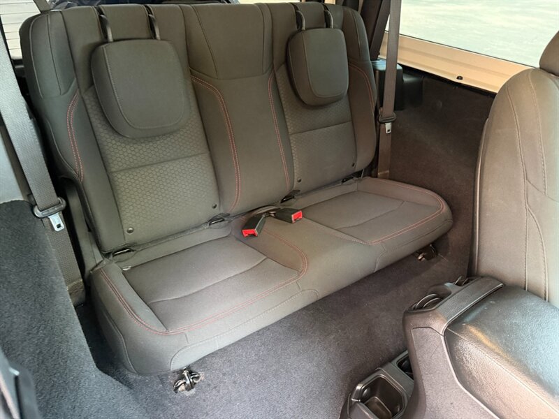 Used 2020 Jeep Wrangler Rubicon w/ Uconnect 4C Nav & Sound Group AWD/4WD image 39