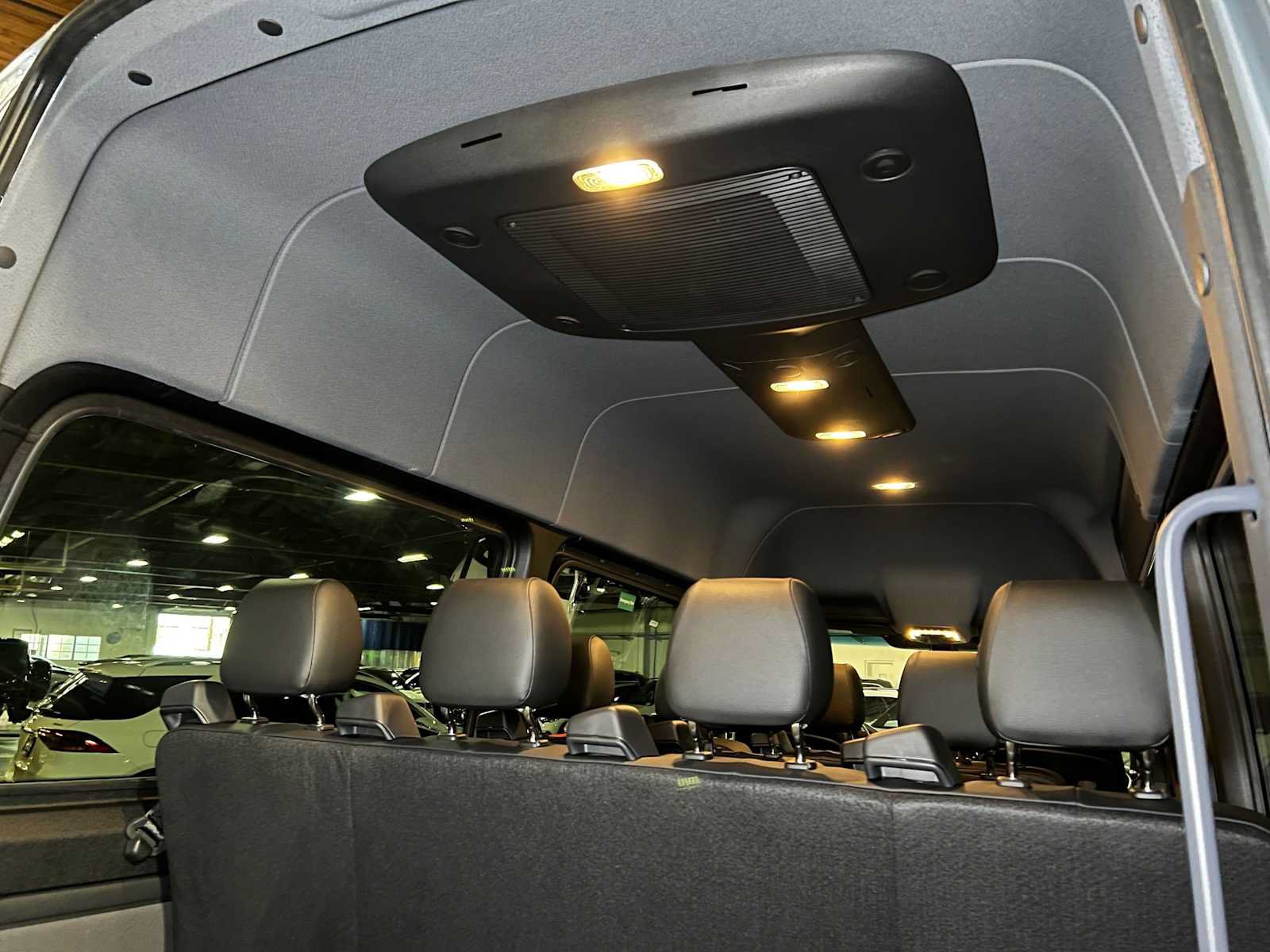 Used 2025 Mercedes-Benz Sprinter 2500 image 19