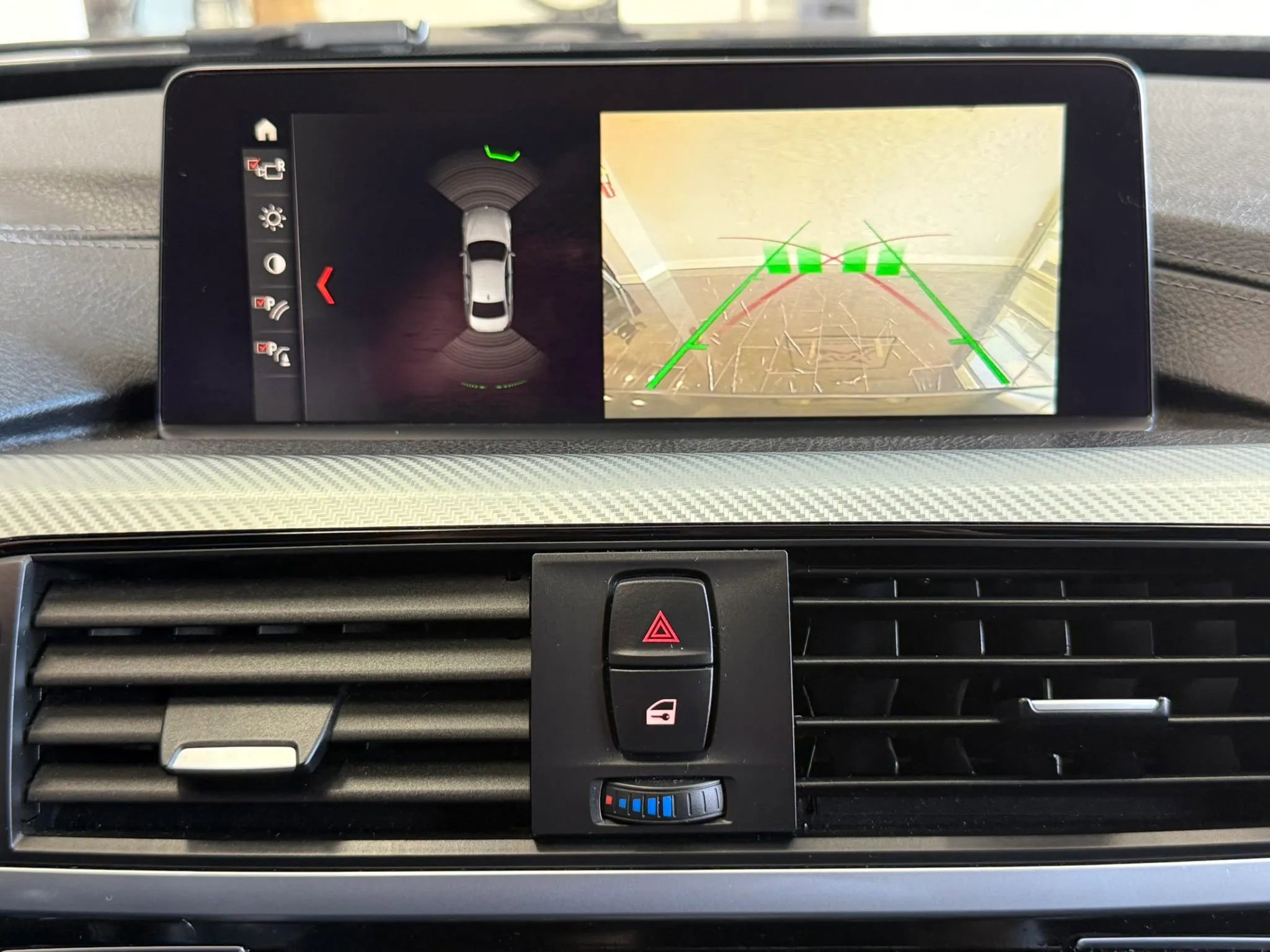 Used 2018 BMW 340i Sedan w/ Track Handling Package image 17