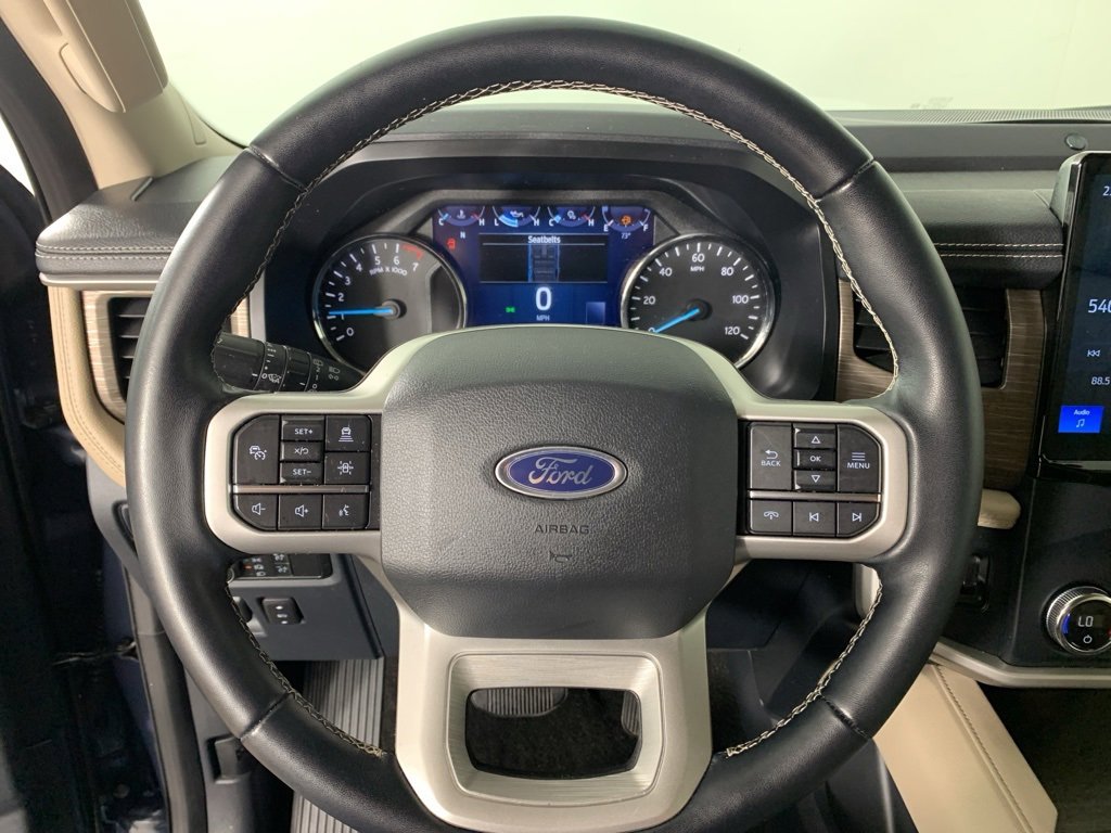 Used 2022 Ford Expedition Max Limited image 7