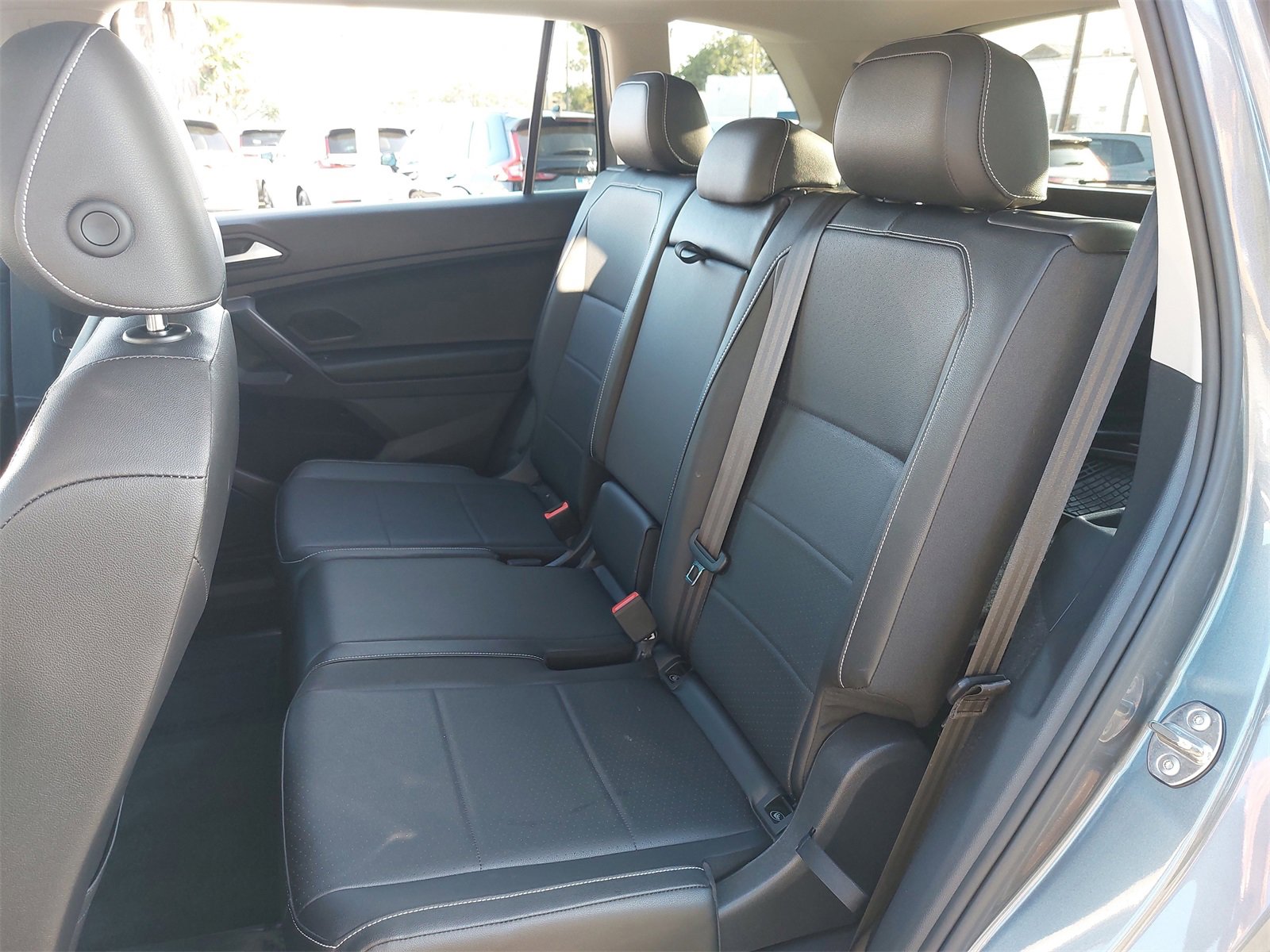 Used 2021 Volkswagen Tiguan SEL image 15