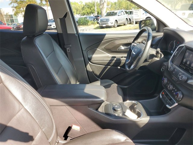 Used 2024 GMC Terrain SLT image 35