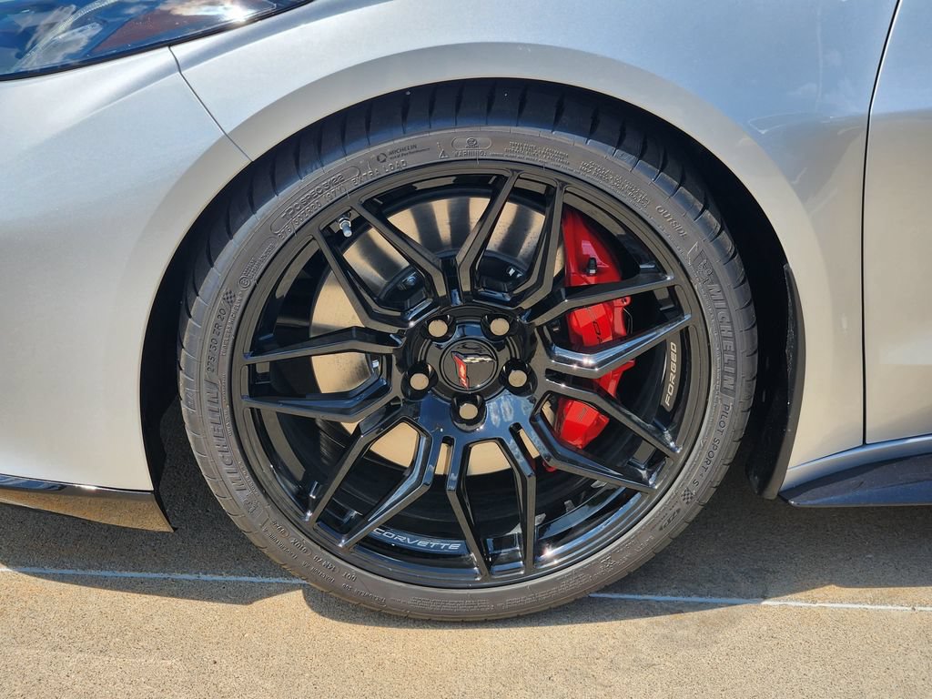 New 2027 Chevrolet Corvette Z06 RWD image 8