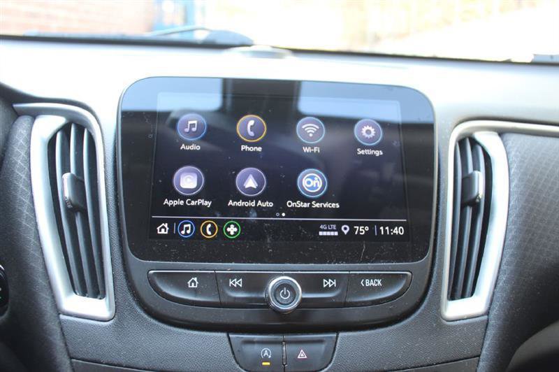 Used 2021 Chevrolet Malibu RS image 22