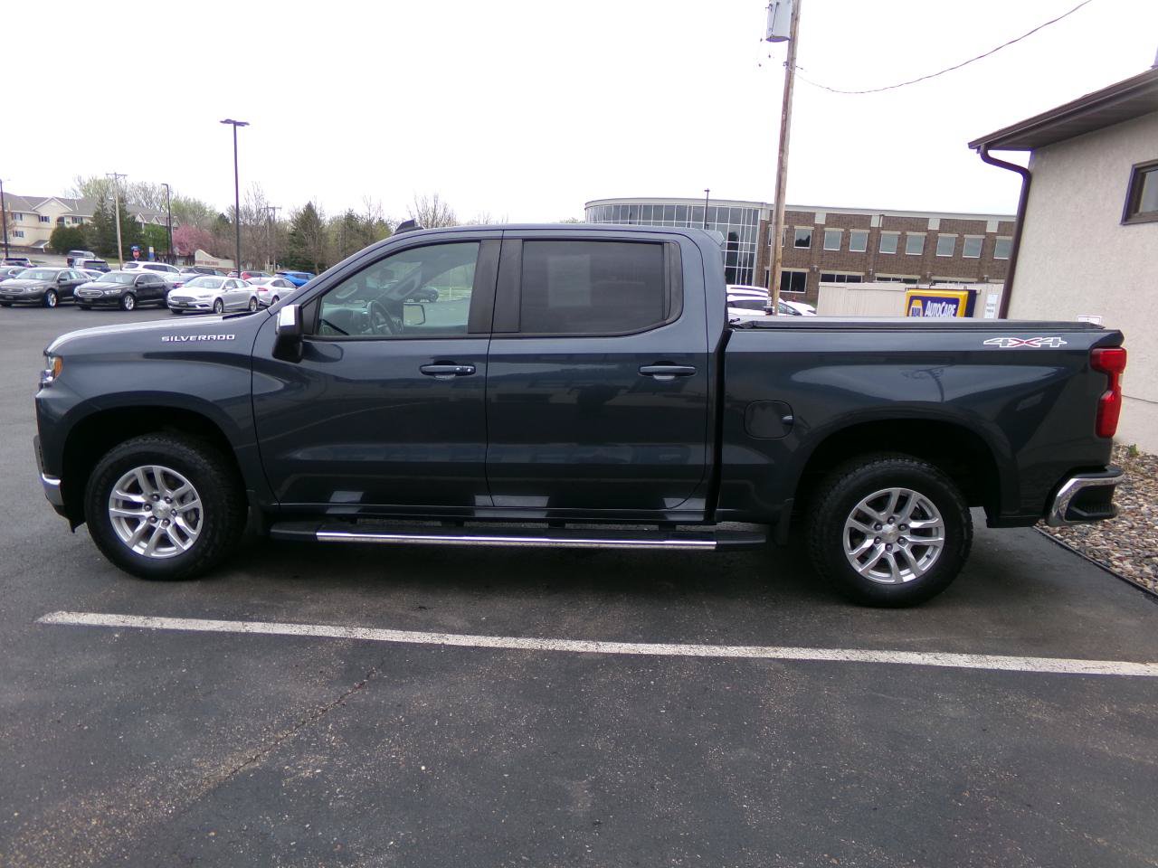 Used 2021 Chevrolet Silverado 1500 LT w/ Max Trailering Package AWD/4WD image 6