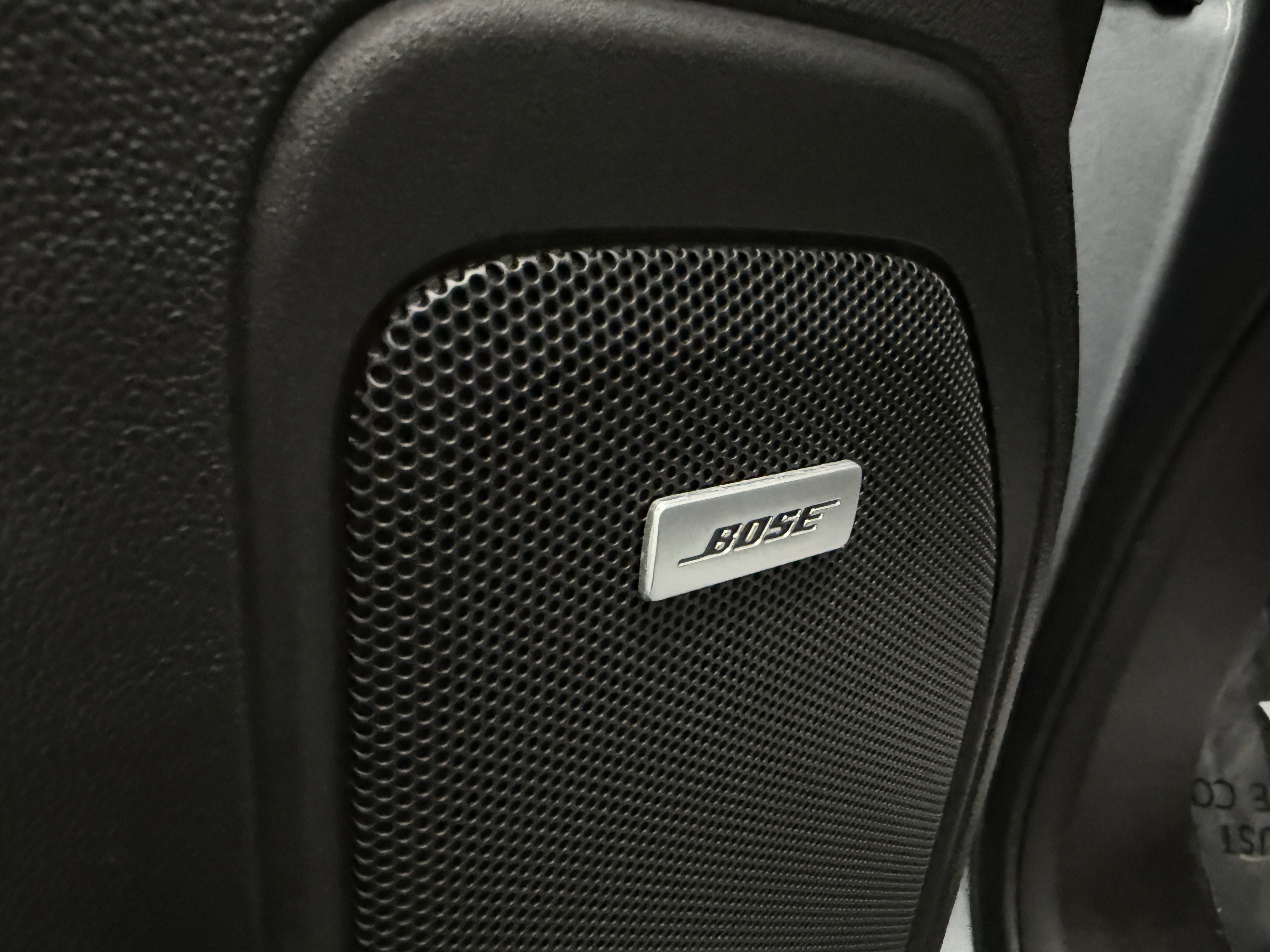 Used 2021 GMC Sierra 1500 Elevation w/ Preferred Package image 11