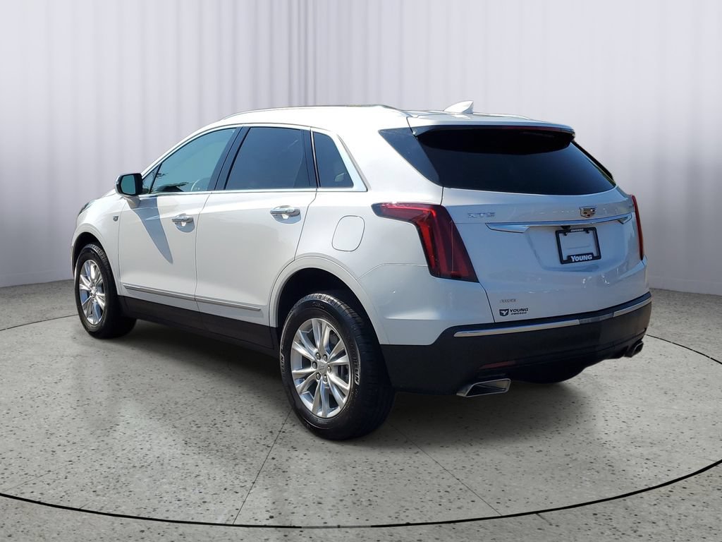 Used 2025 Cadillac XT5 Luxury w/ LPO, Floor Liner Package AWD/4WD image 4