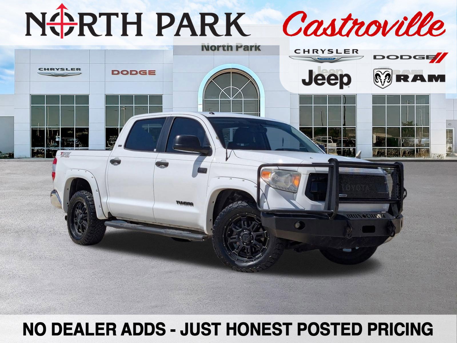 Used 2015 Toyota Tundra SR5 w/ SR5 Upgrade Package image 1