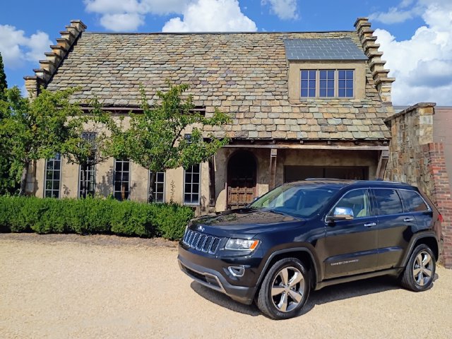 Used 2016 Jeep Grand Cherokee Limited w/ Trailer Tow Group IV RWD image 1