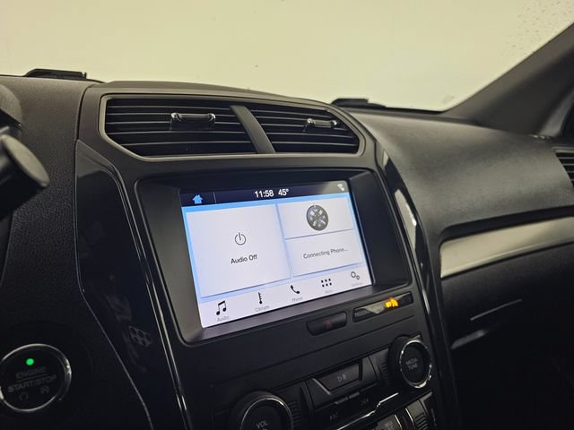 Used 2019 Ford Explorer XLT w/ Equipment Group 201A AWD/4WD image 29