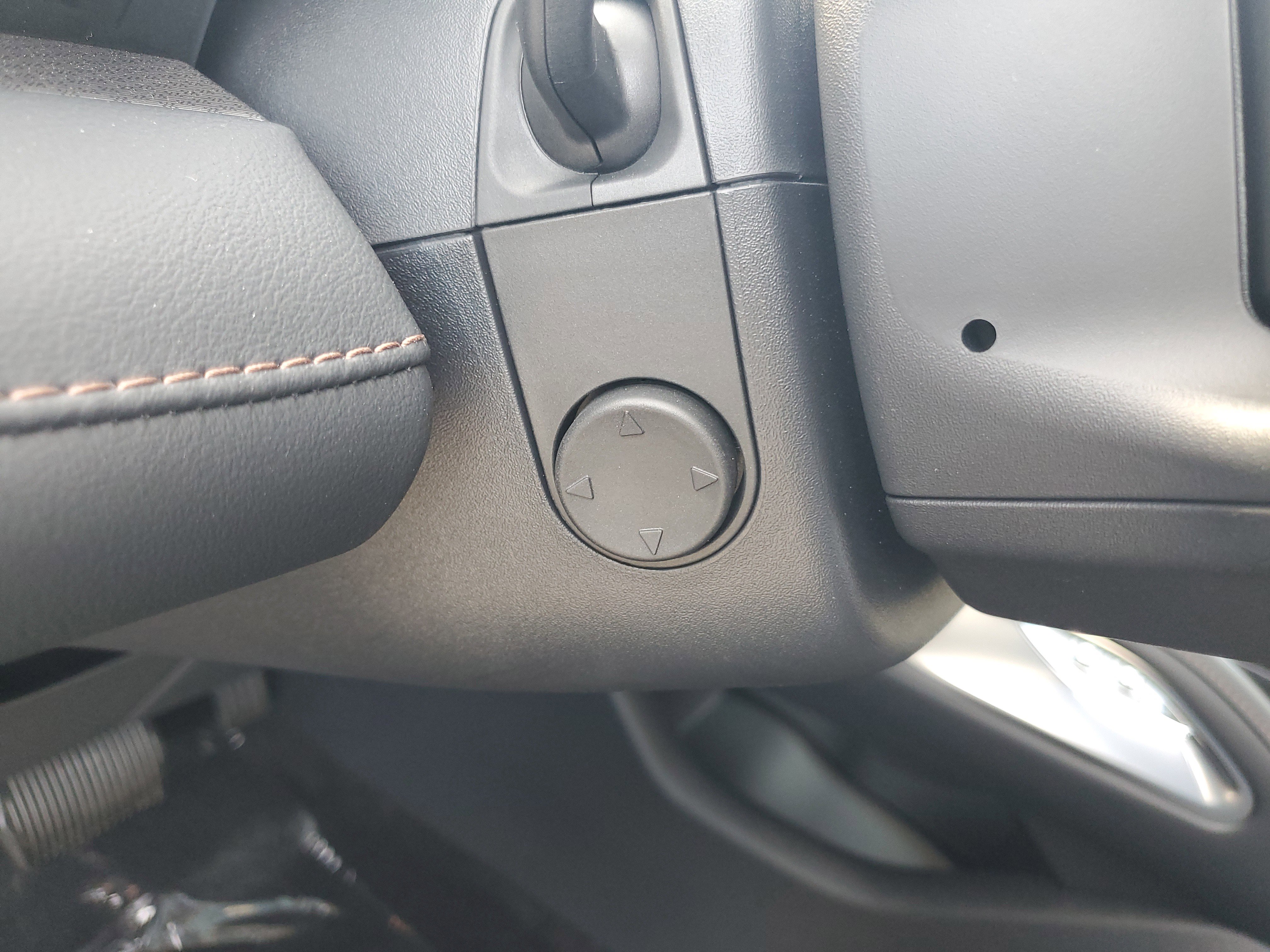 New 2026 Lincoln Nautilus Premier w/ Equipment Group 102A image 15