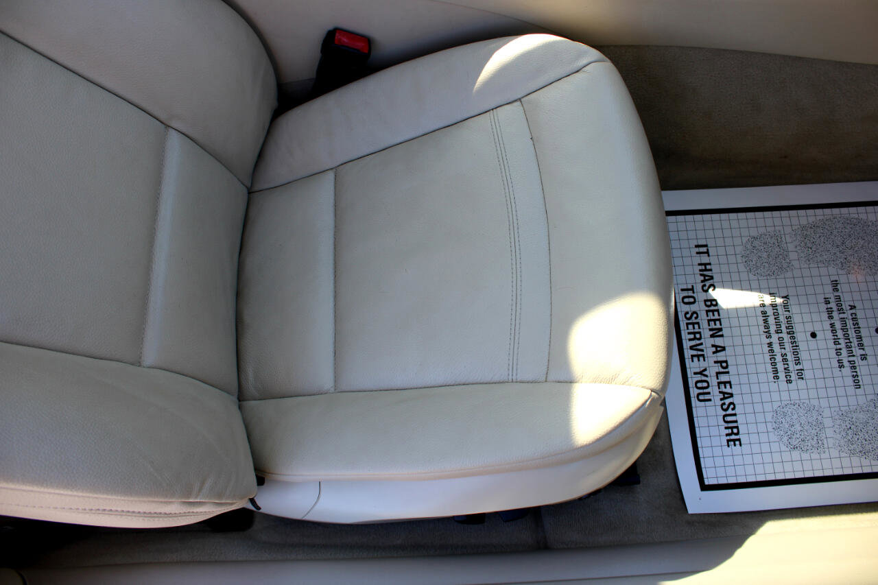 Used 2012 BMW 328i xDrive Coupe image 11