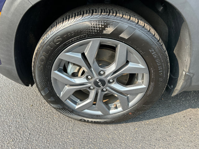 Used 2024 Kia Seltos S AWD/4WD image 9