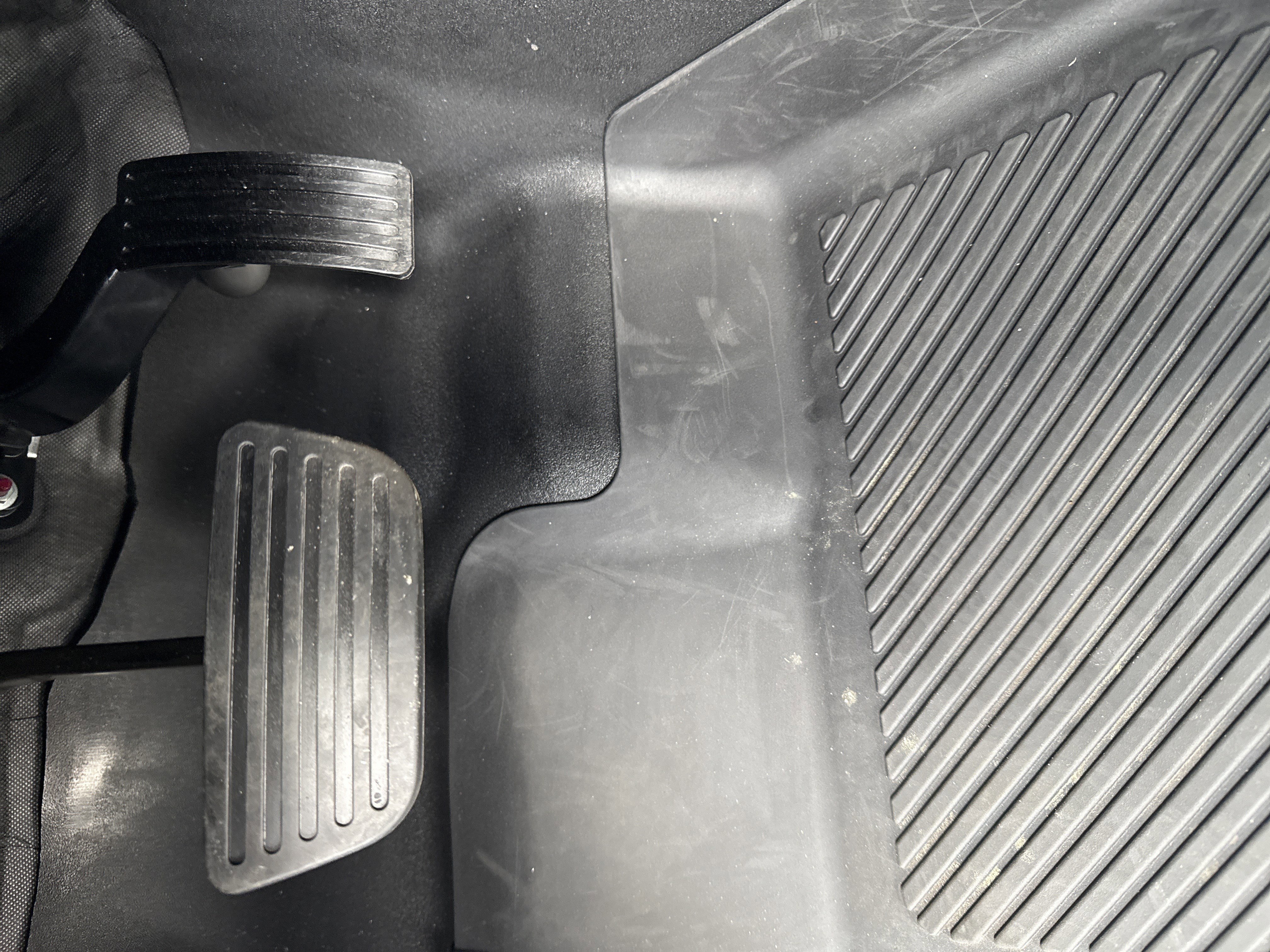 Used 2025 Ford Bronco Badlands image 27