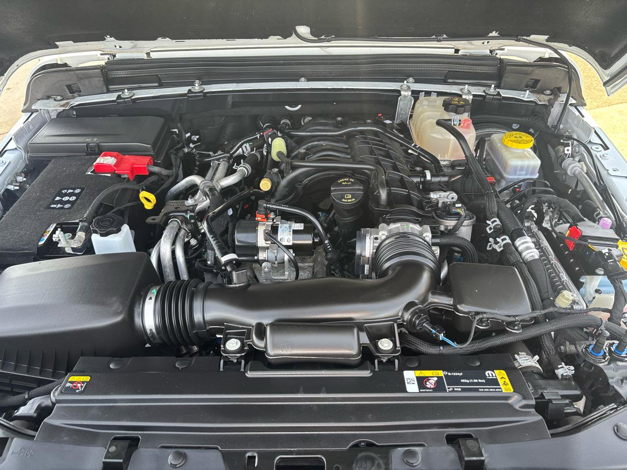 Used 2022 Jeep Wrangler Sport image 36