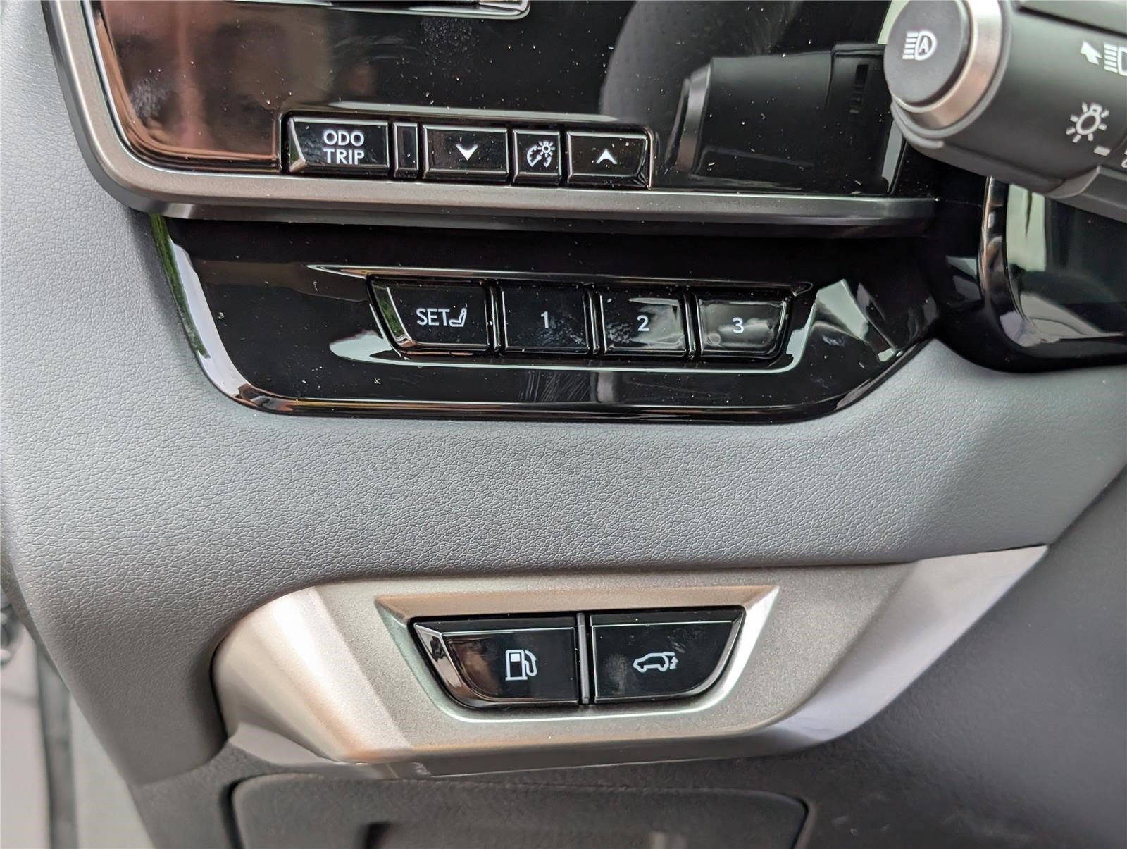New 2026 Lexus RX 350 F Sport AWD/4WD image 18