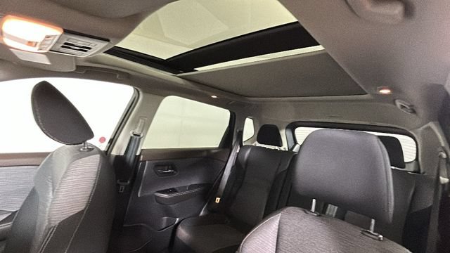 Used 2021 Nissan Rogue SV FWD image 13